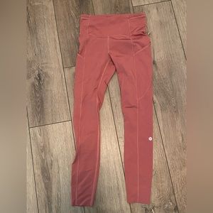 Lululemon mauve pink leggings 25”inseam, size 4